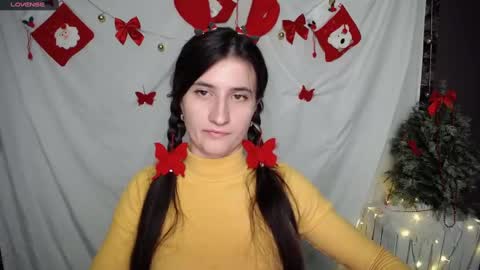 Laura online show from 12.24.24