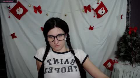 Laura online show from 01.07.25