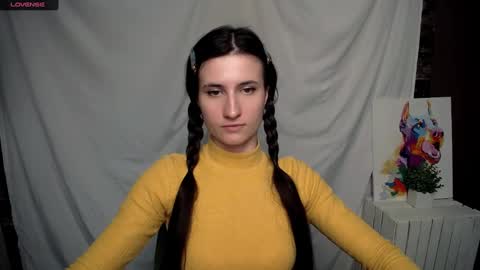 Laura online show from 02.25.25