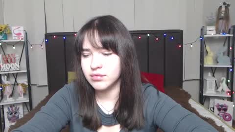 LauraHlot online show from 01.29.25