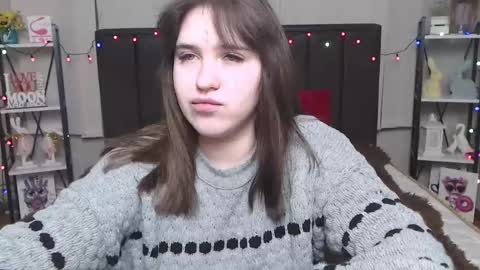 LauraHlot online show from 02.10.25