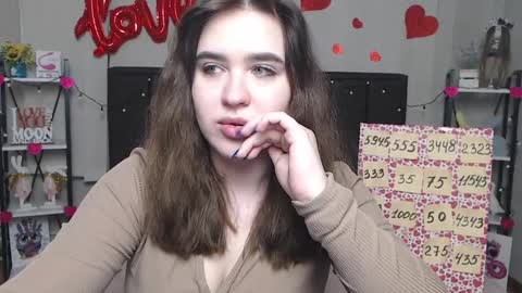 LauraHlot online show from 02.28.25