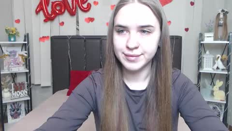 LauraHlot online show from 03.27.26