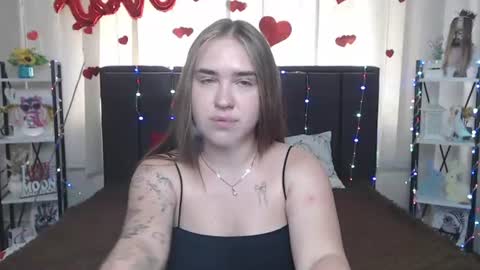 Snapshot of laurahlot chatting on 07.06.26 LauraHlot online show from 07.06.26