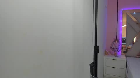 laura  online show from 02.17.26