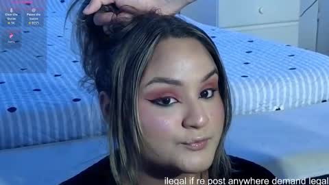 Snapshot of lauralei_01 chatting on 09.19.25 Laura and Phillipe SEE YOU AGAIN ON JANUARY 12 2025 HAPPY NEW YEAR online show from 09.19.25