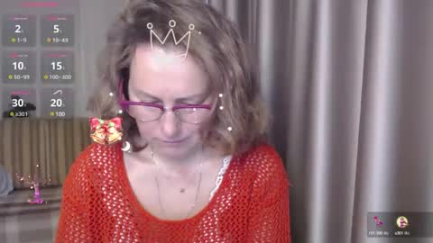 Snapshot of lauraoven1 chatting on 12.03.24 Lauraoven1 online show from 12.03.24