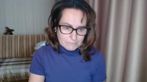 Snapshot of lauraoven1 chatting on 02.22.25 Lauraoven1 online show from 02.22.25
