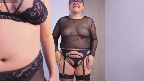 Snapshot of laurasex_21 chatting on 05.27.26 Laura online show from 05.27.26