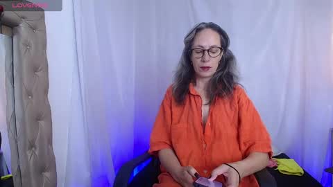 Snapshot of laurasofia45 chatting on 05.14.26 Laura Sofia online show from 05.14.26