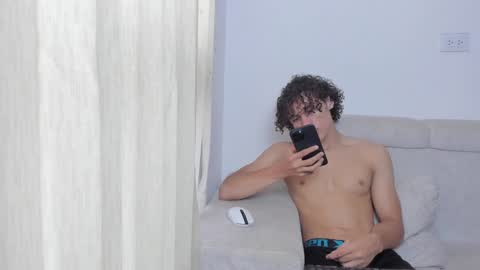 Laureent online show from 01.01.25