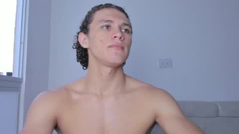 Laureent online show from 02.19.25