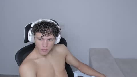 Laureent online show from 09.15.25