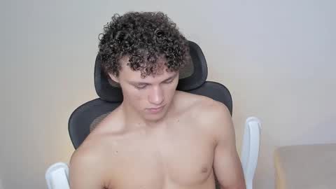 Laureent online show from 10.20.25