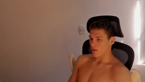 Laureent online show from 02.16.26