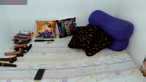 Lauren online show from 04.06.26