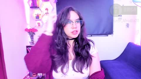  Im Lauren  independent model   online show from 12.20.24