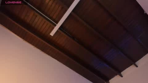 Lauren online show from 03.03.25