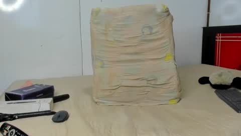 lauren_mark_ online show from 10.20.25