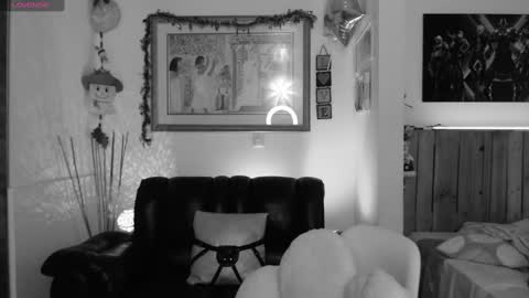 Lauren online show from 12.23.24