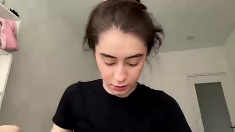 Snapshot of laurenadupuy chatting on 06.28.26 laurenadupuy online show from 06.28.26