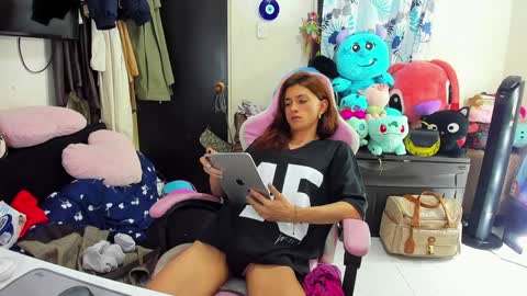 SF online show from 01.22.25