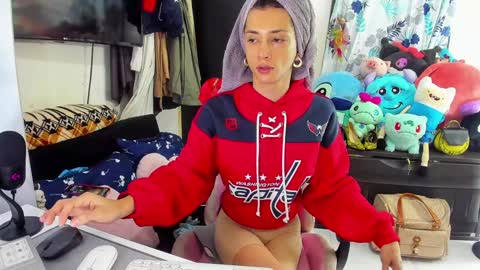 SF online show from 01.27.25