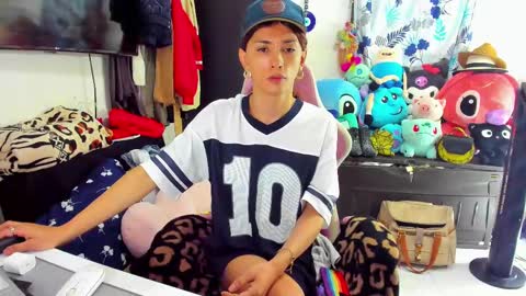 SF online show from 02.23.25