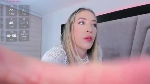 laurenclark1 online show from 03.01.26