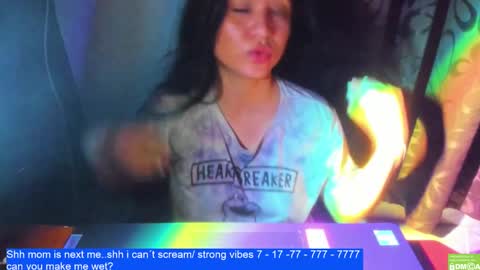 onlyfan laureng7 - 7 laureng2 online show from 02.25.25