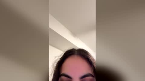 laurenivy online show from 04.01.26