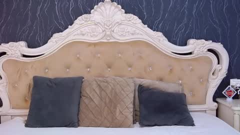 Laura online show from 04.02.26