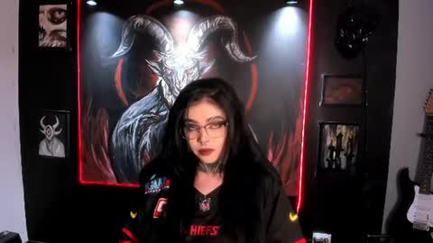 Snapshot of laurenrousexx chatting on 06.27.26 LAUREN INDEPENDENT MODEL HELP ME REACH 100 LIKES PLS online show from 06.27.26