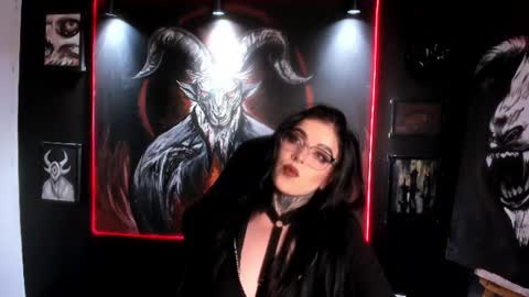 Snapshot of laurenrousexx chatting on 07.17.26 LAUREN INDEPENDENT MODEL HELP ME REACH 100 LIKES PLS online show from 07.17.26