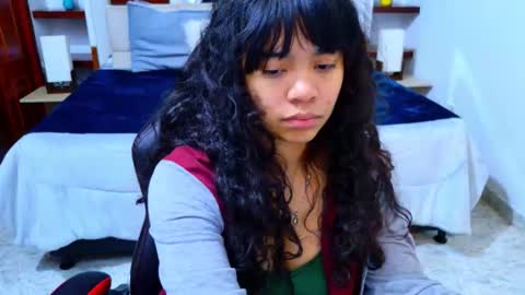 laurent online show from 11.22.25