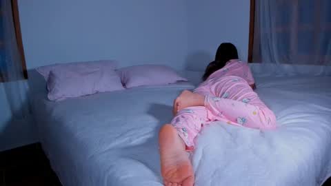 Lucie  online show from 03.06.25