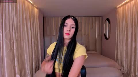 Lau  online show from 11.04.25