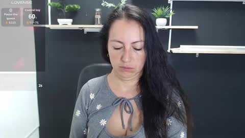 Laury  online show from 06.03.26