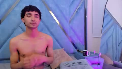 Laury and Narem online show from 01.13.26