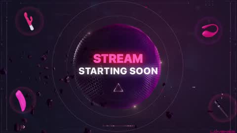 Snapshot of laurynrox chatting on 01.02.25 Lauryn Roxx online show from 01.02.25