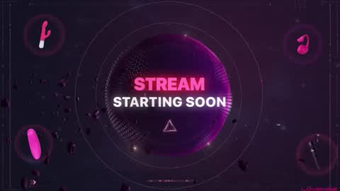 Snapshot of laurynrox chatting on 11.10.25 Lauryn Roxx online show from 11.10.25