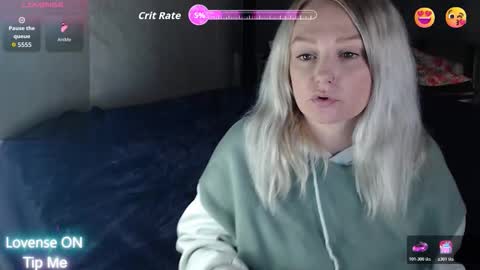 Snapshot of laurynrox chatting on 11.18.25 Lauryn Roxx online show from 11.18.25