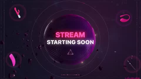 Snapshot of laurynrox chatting on 12.14.25 Lauryn Roxx online show from 12.14.25