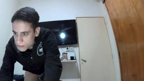 Lautaro online show from 12.02.24