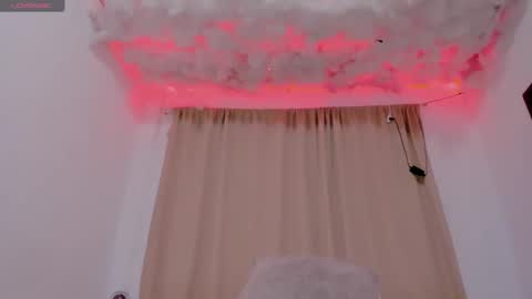 Lauu G online show from 03.05.25