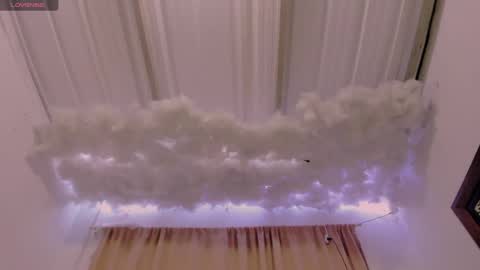 Lauu G online show from 03.08.25