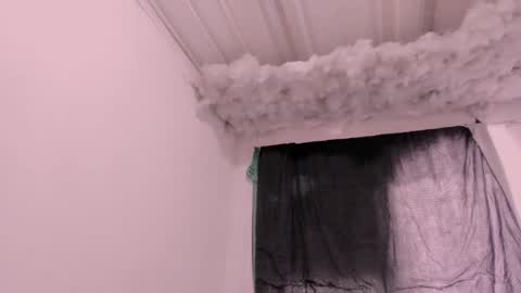 Lauu G online show from 11.01.25