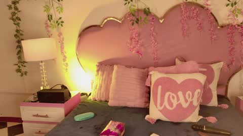 luu online show from 04.03.26