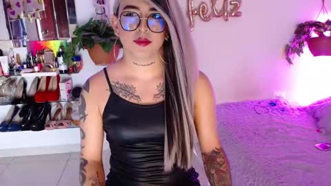 Cristina online show from 12.13.25