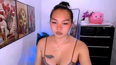 Snapshot of lavenia487426 chatting on 03.03.26 lavenia487426 online show from 03.03.26